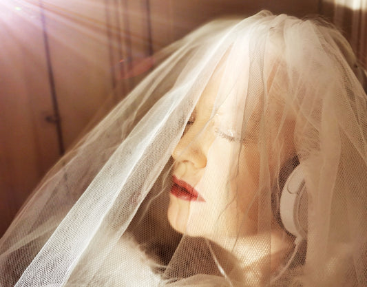 24.10.2023 | A Luni Son (performance AV) – Isa*Belle + Paradise Now (Fr/Be) + Petermfriess (De/Be)